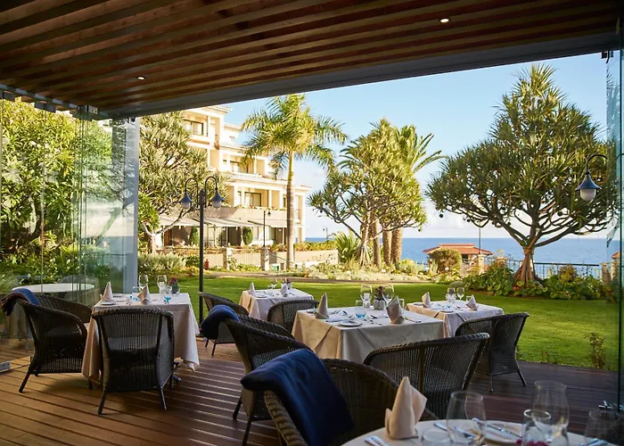 La At The Cliff Bay - Portobay Φουνκάλ