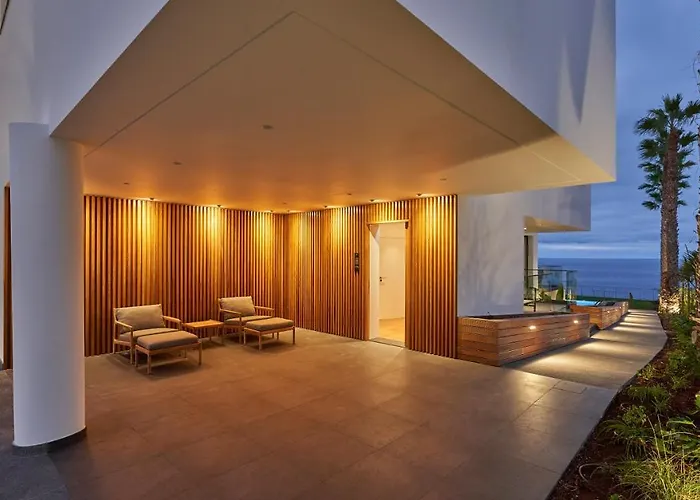 La At The Cliff Bay - Portobay Villa
