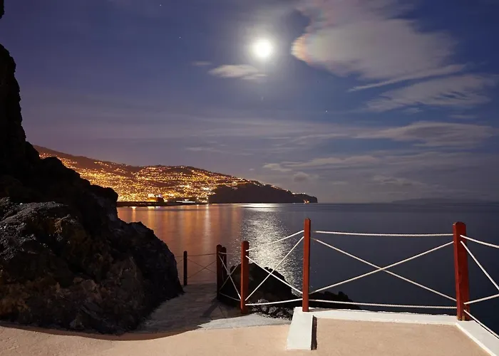 La At The Cliff Bay - Portobay