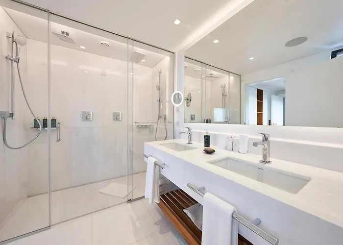 La At The Cliff Bay - Portobay 别墅 丰沙尔