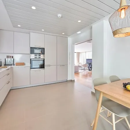 La At The Cliff Bay - Portobay